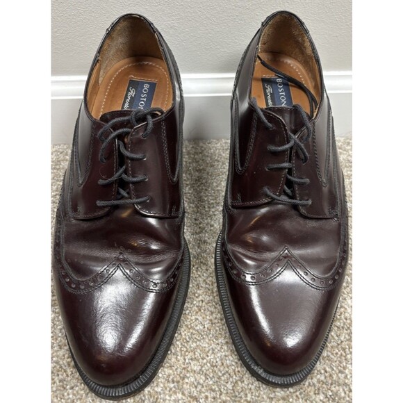 Bostonian Classics Size 8 Brown Burgundy Leather Mens Wingtip Toe Shoes - Picture 1 of 8